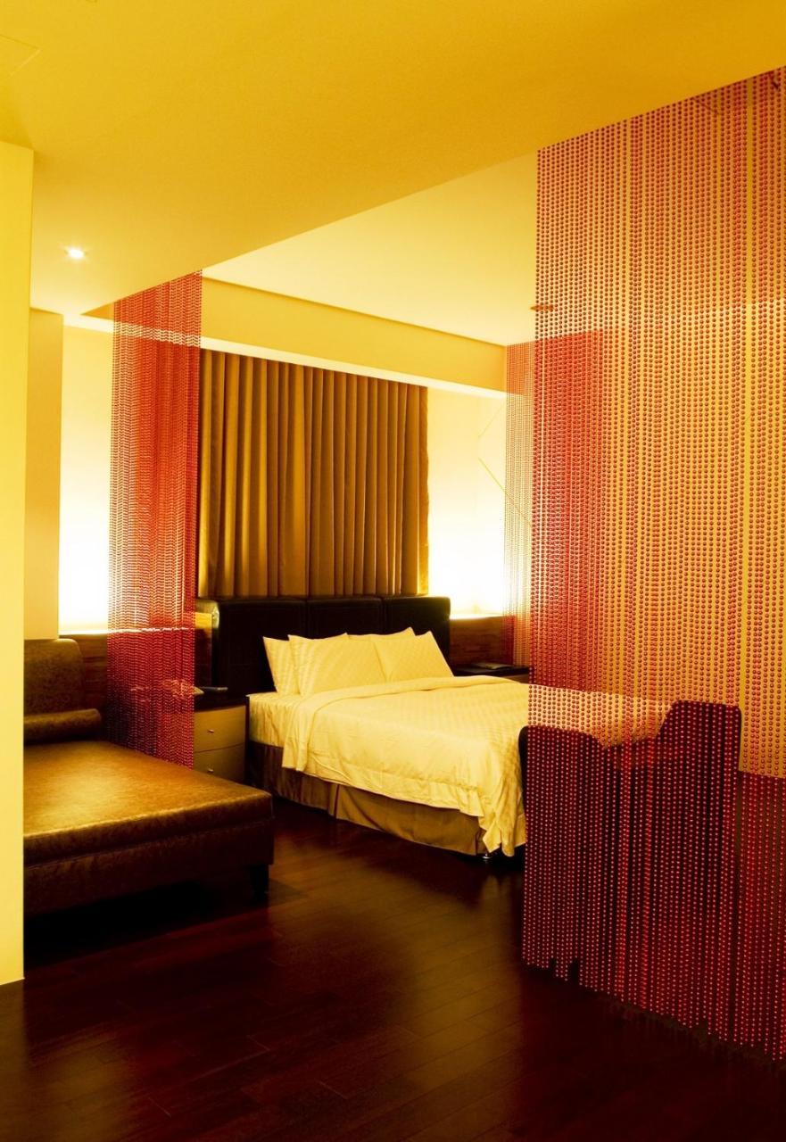 Hip Spa Motel Tajcshung Kültér fotó